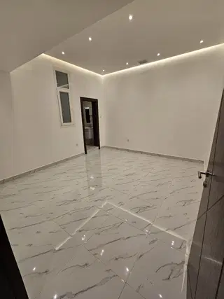 للإيجار دور في المطلاع