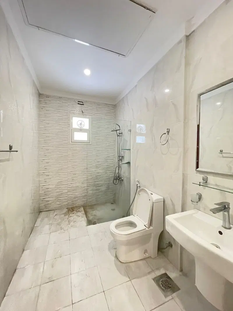 Floor For Rent in Abu Ftaira — 2