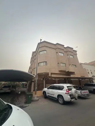 للإيجار شقة في الزهراء
