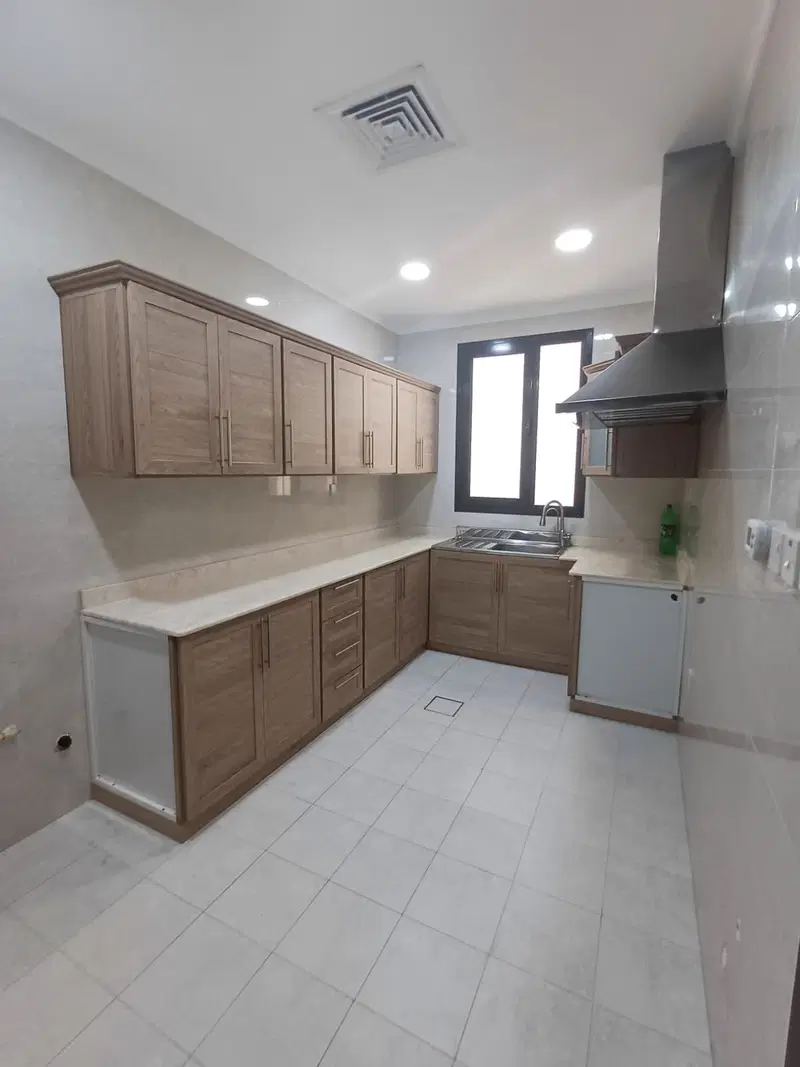 للإيجار شقة في الفنيطيس — 5