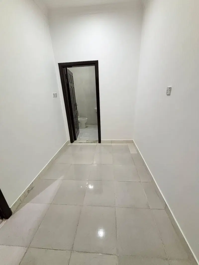 للإيجار شقة في الزهراء — 6