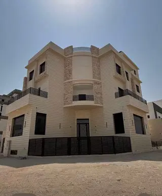 للبيع بيت في المطلاع