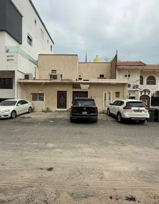 للبيع بيت في بيان