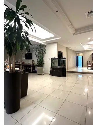 للبيع بيت في الشهداء