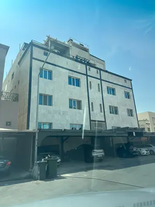 للإيجار دور في الرميثية