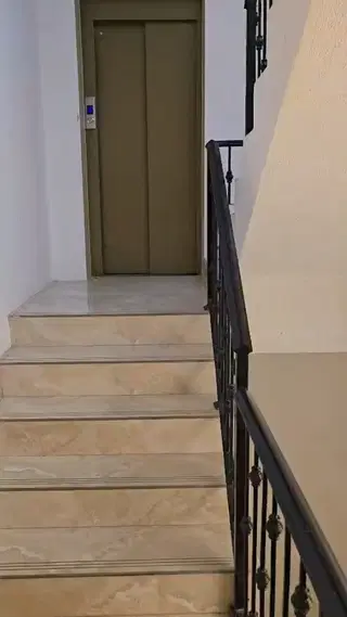 للإيجار شقة في الزهراء