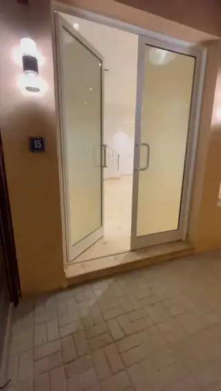 للإيجار شقة في ابو الحصانية