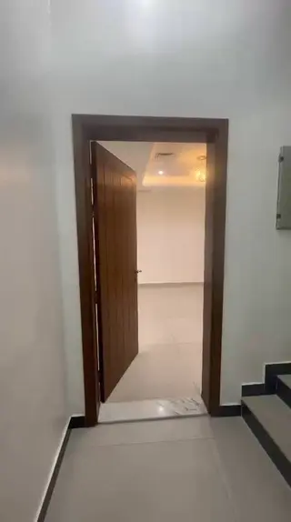 للإيجار دور في الفنيطيس