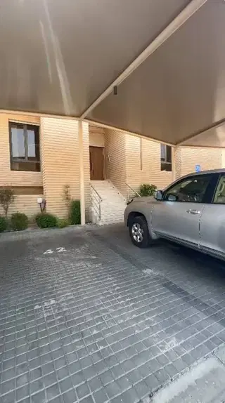 للإيجار دوبلكس في الفنيطيس