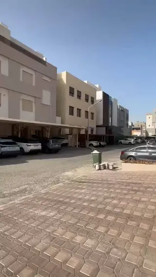 للإيجار بيت في الفنيطيس